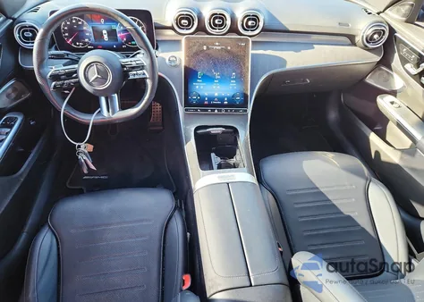 2022 Mercedes-Benz C 300 4Matic z USA, uszkodzony, nr VIN W1KAF4HB2NR016824